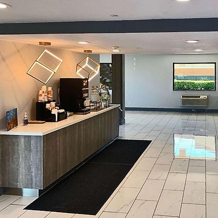 Rodeway Inn Sacramento-University Area Екстериор снимка