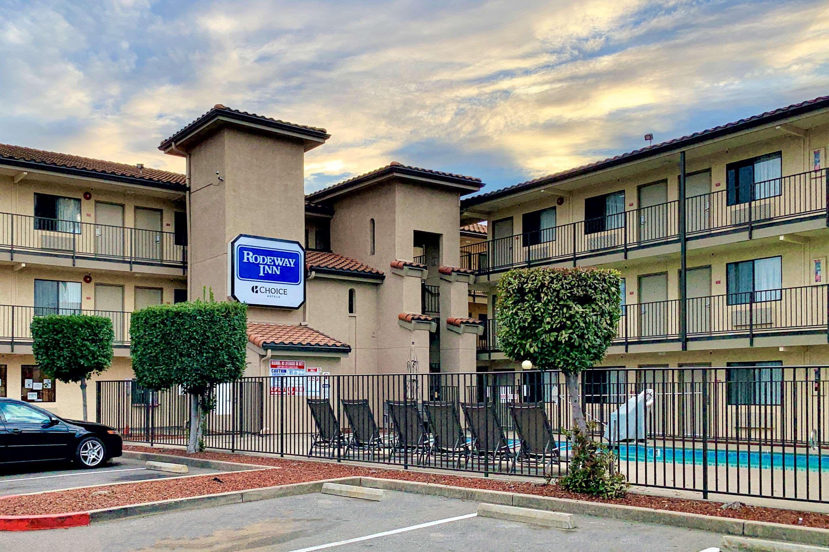 Rodeway Inn Sacramento-University Area Екстериор снимка