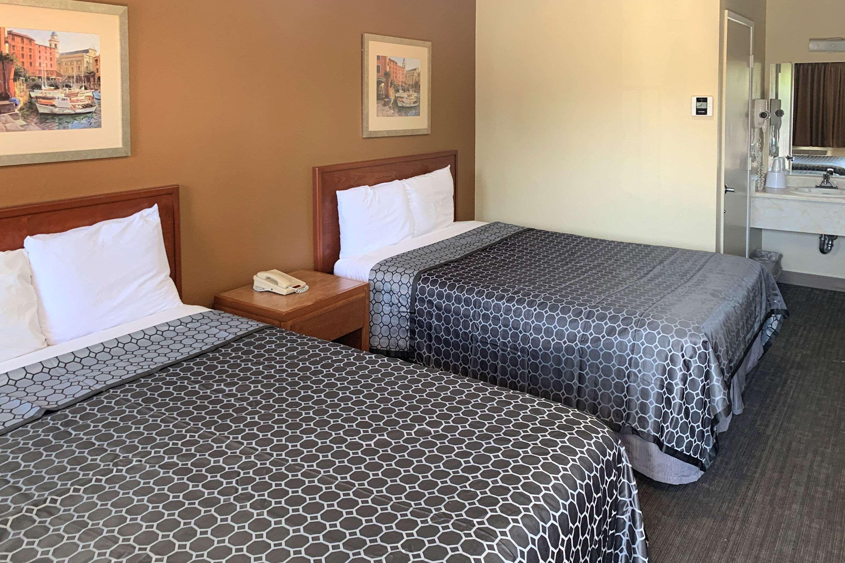 Rodeway Inn Sacramento-University Area Екстериор снимка
