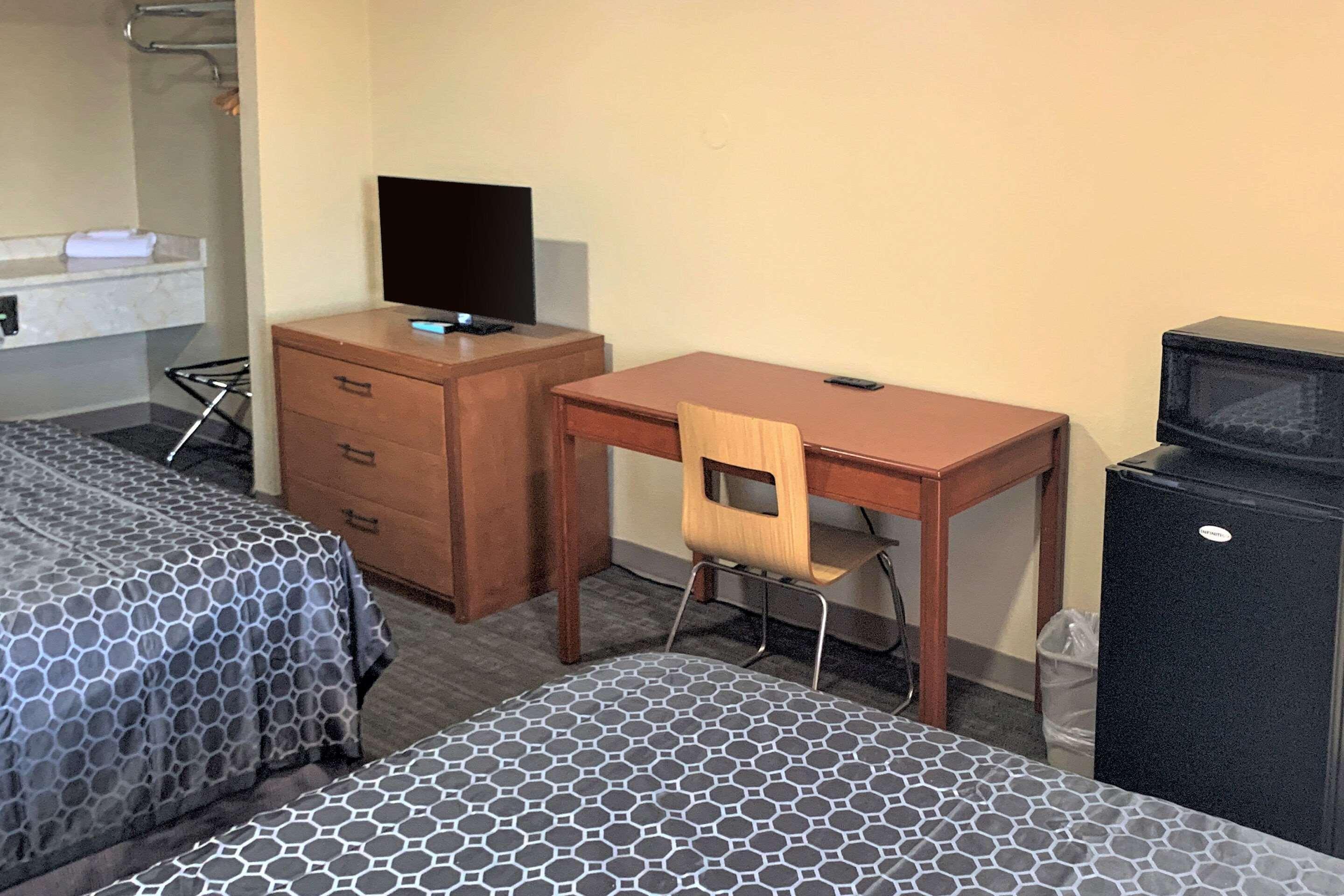 Rodeway Inn Sacramento-University Area Екстериор снимка